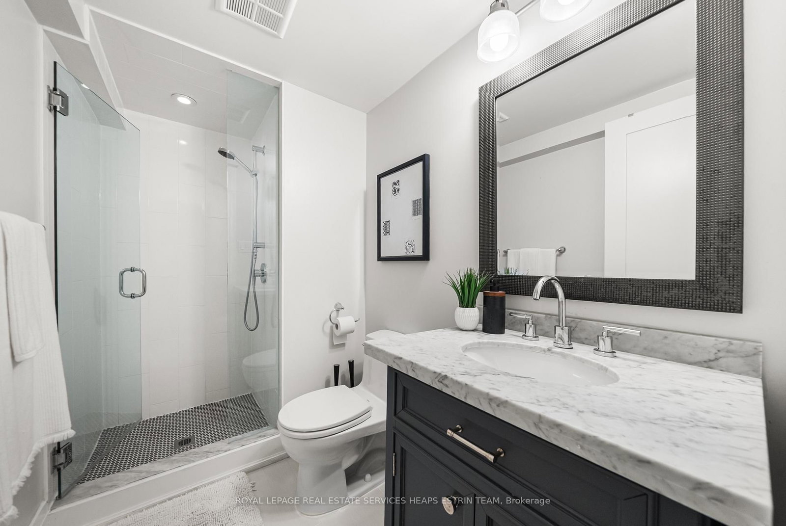 17 Noel Ave, Toronto — 41