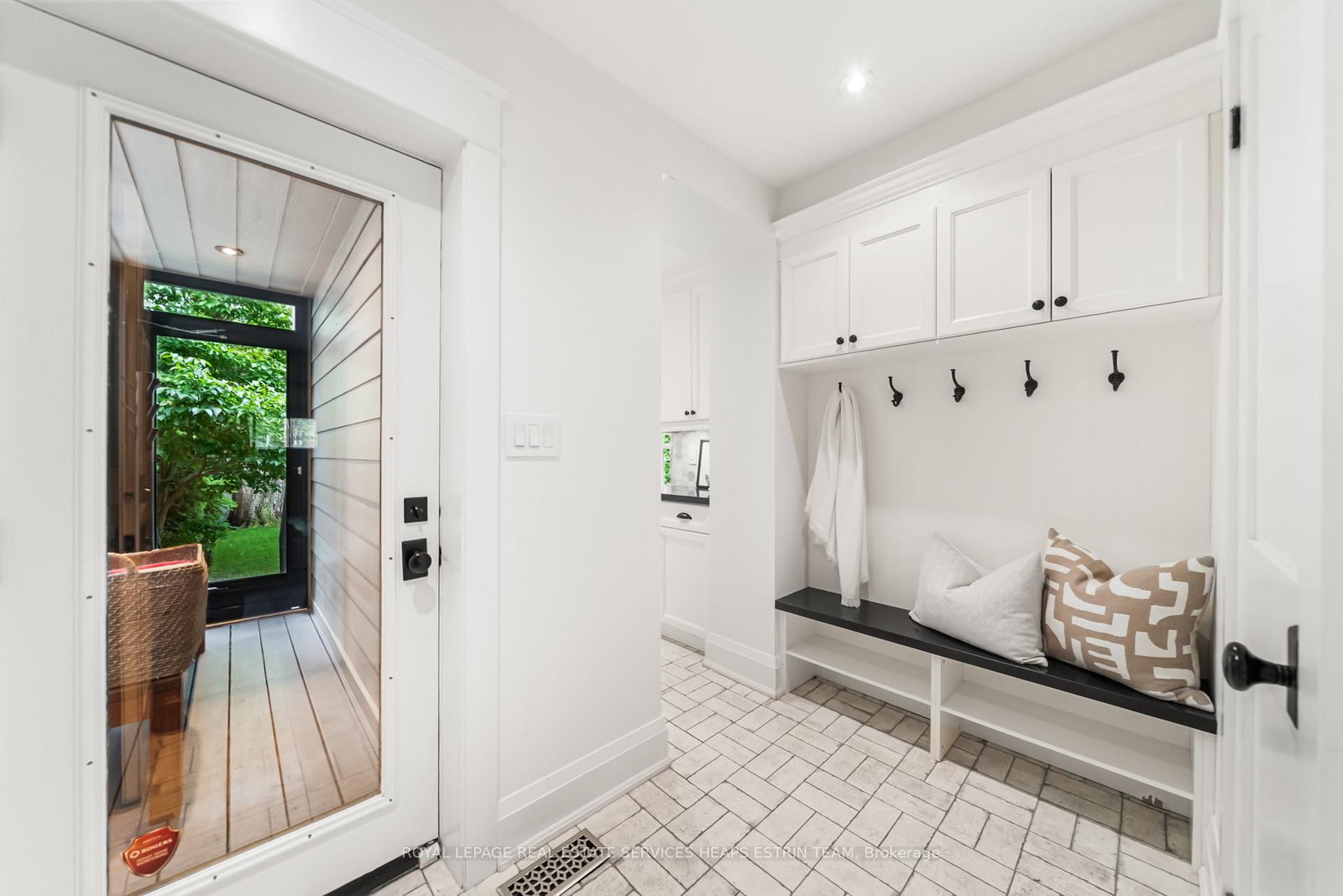 17 Noel Ave, Toronto — 18