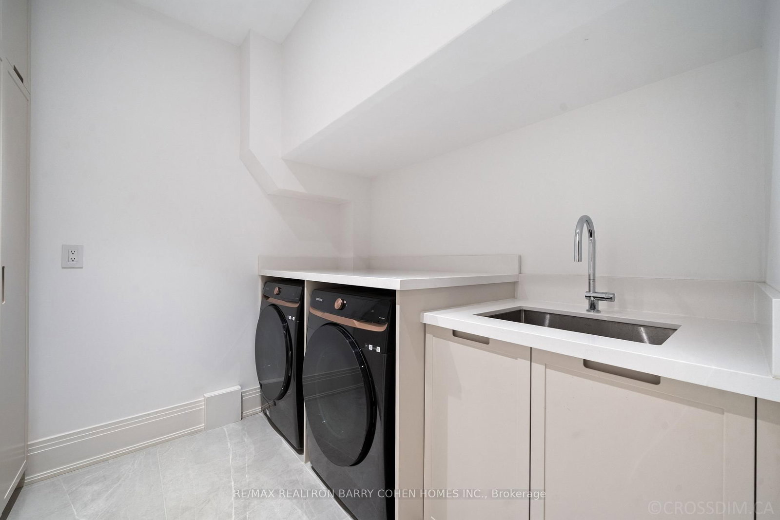50 Daneswood Rd, Toronto — 36
