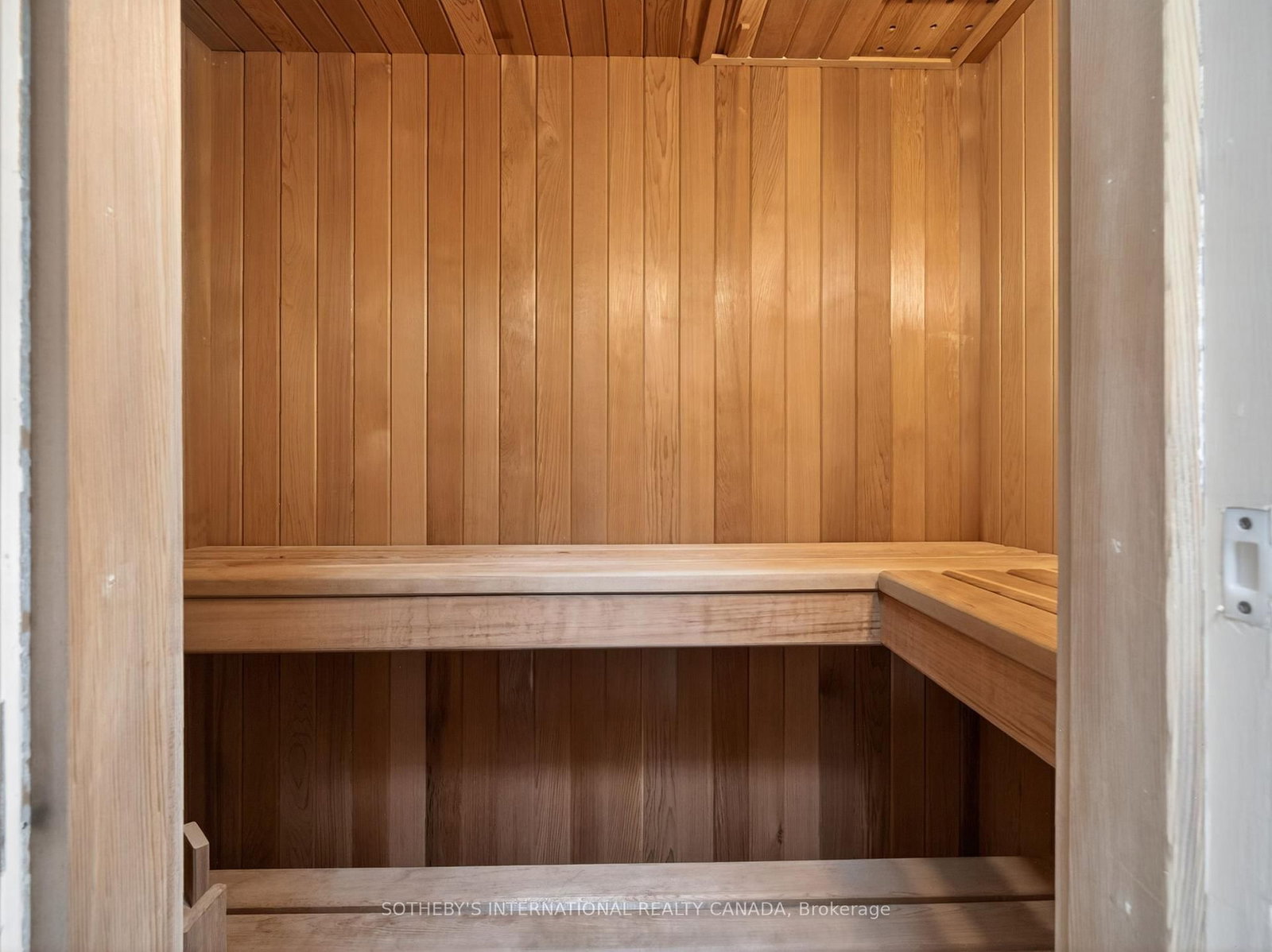 39 Burton Rd, Toronto — 16