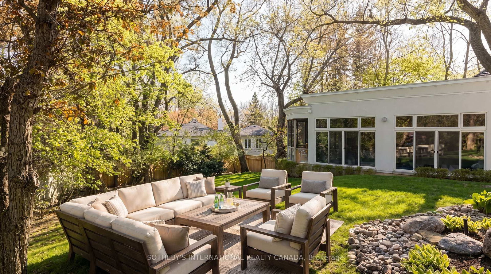 39 Burton Rd, Toronto — 18