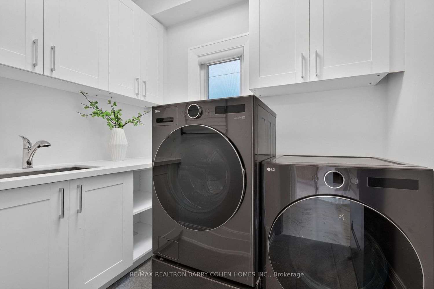 33 Munro Blvd, Toronto — 37