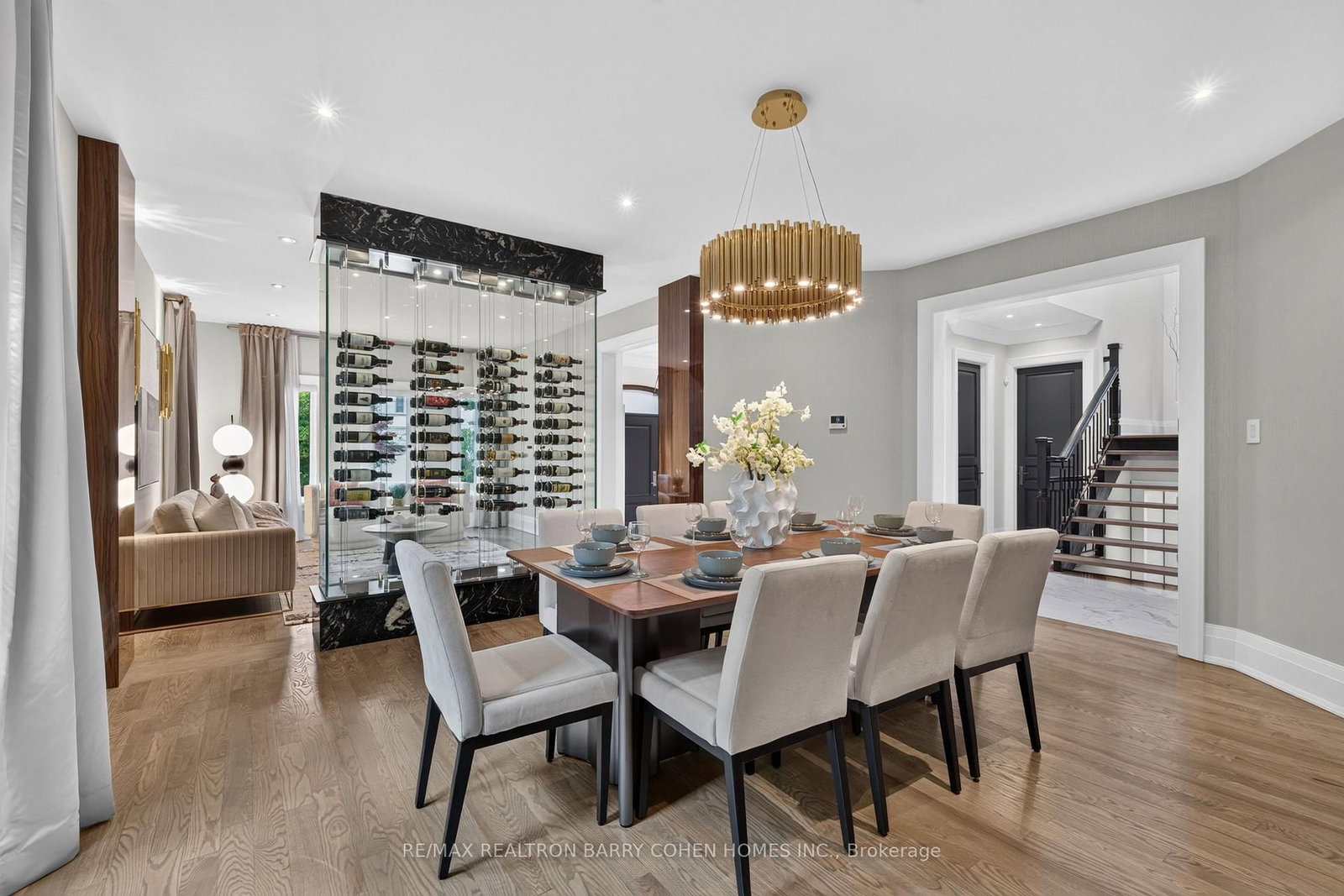 33 Munro Blvd, Toronto — 9
