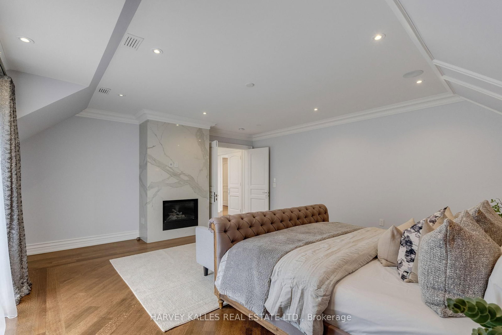 64 Yorkminster Rd, Toronto — 28