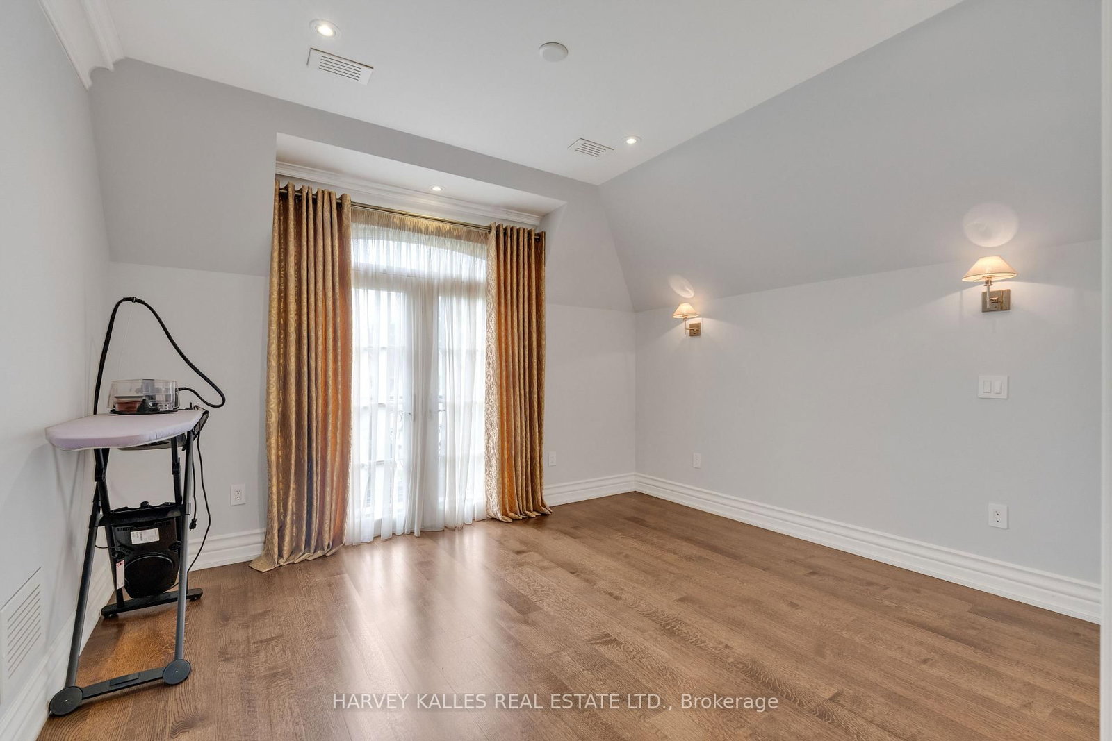 64 Yorkminster Rd, Toronto — 31