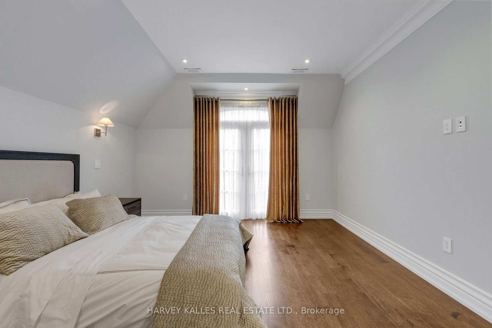 64 Yorkminster Rd, Toronto — 38