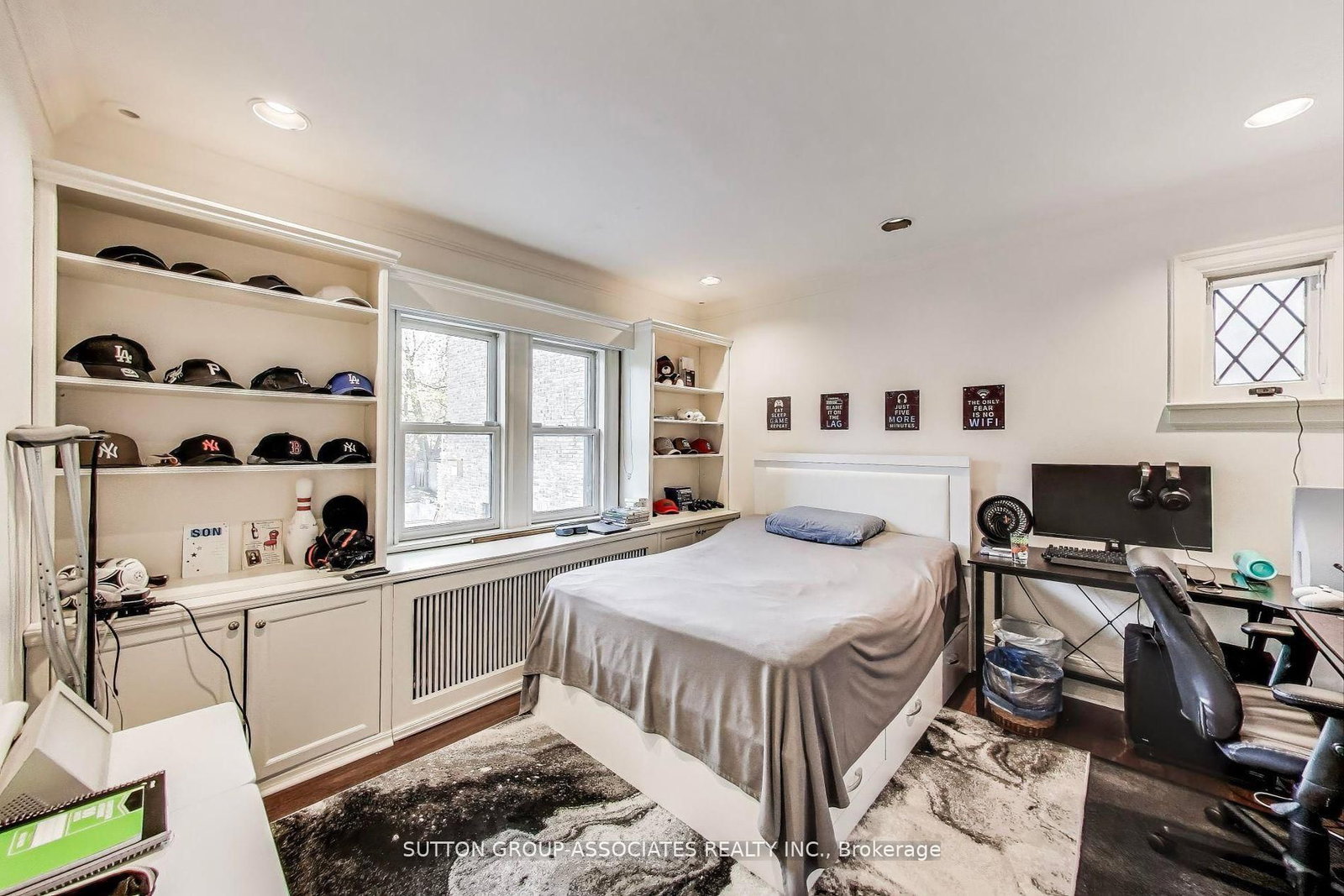 202 Forest Hill Rd, Toronto — 30