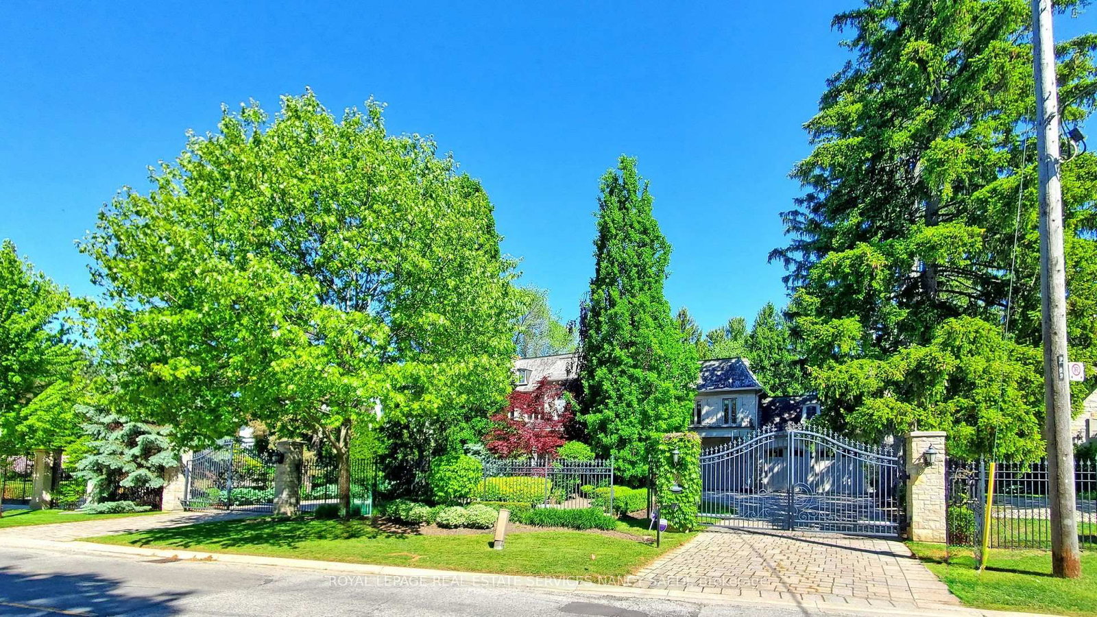9 Fifeshire Rd, Toronto — 48