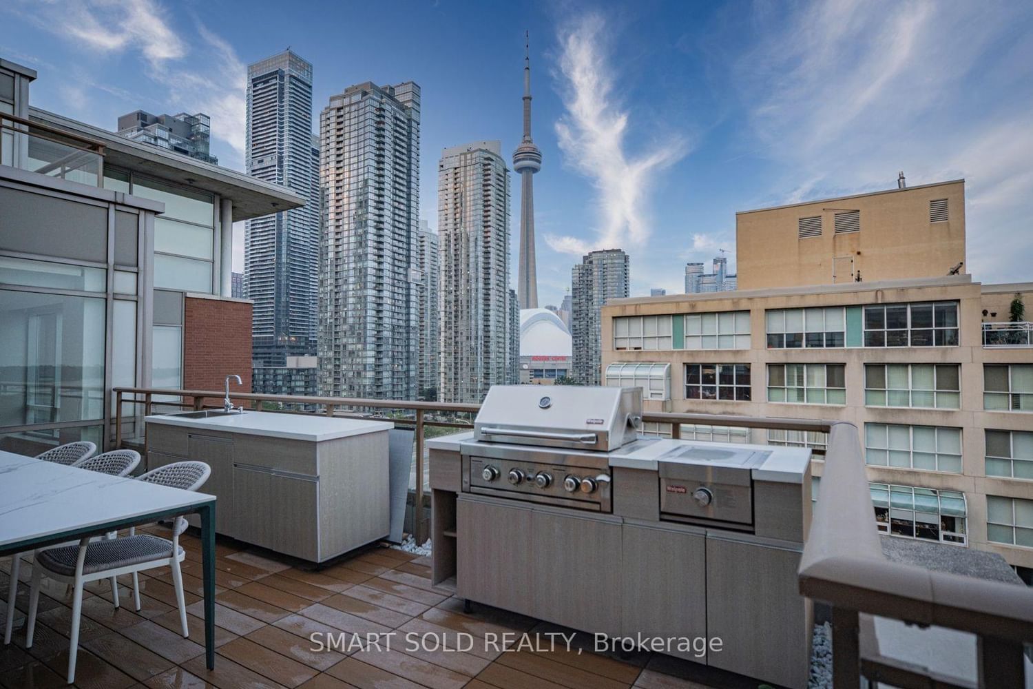 Ph01E-500 Queens Quay, Toronto — 8
