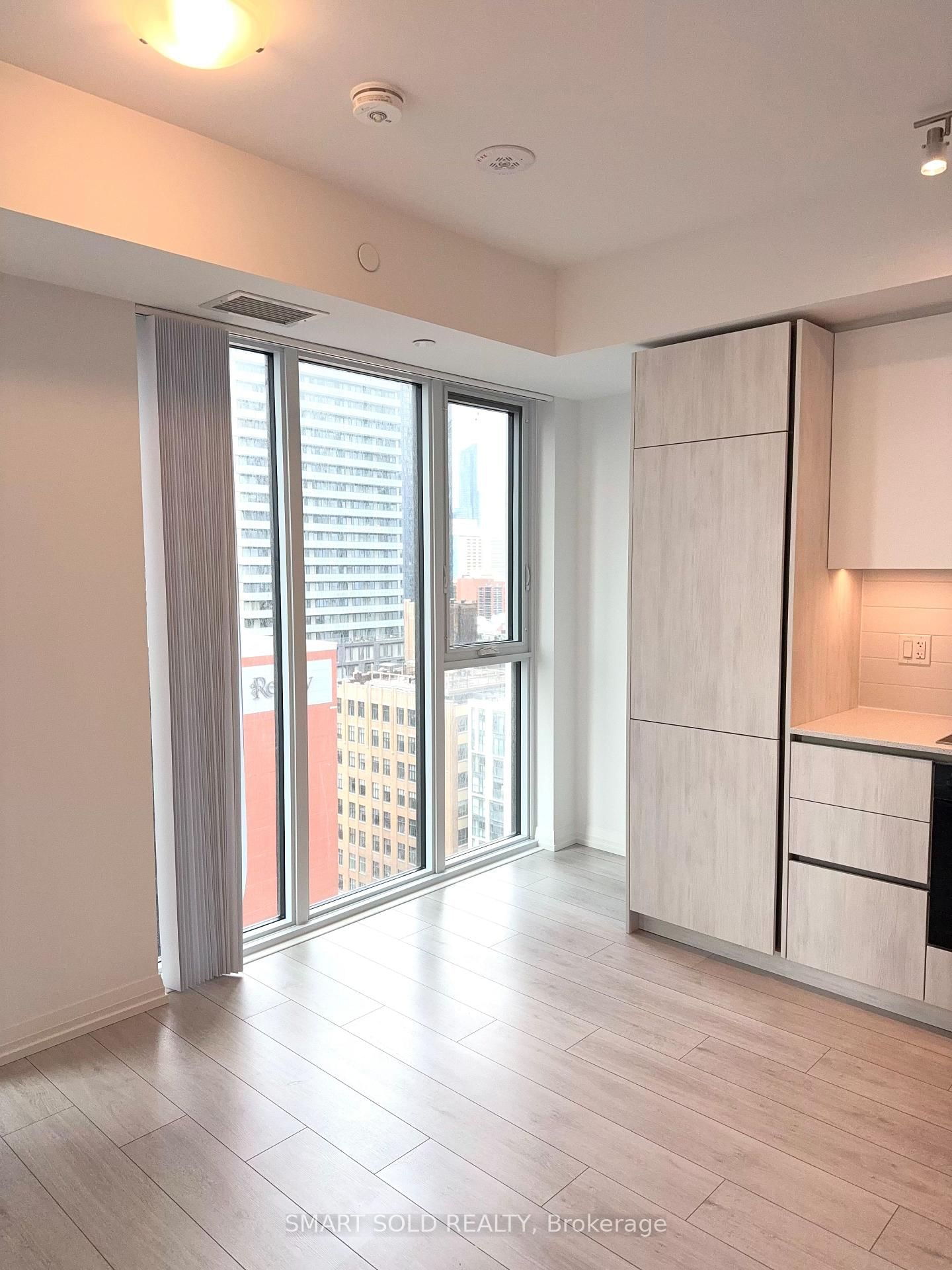 1901-400 King St, Toronto — 6