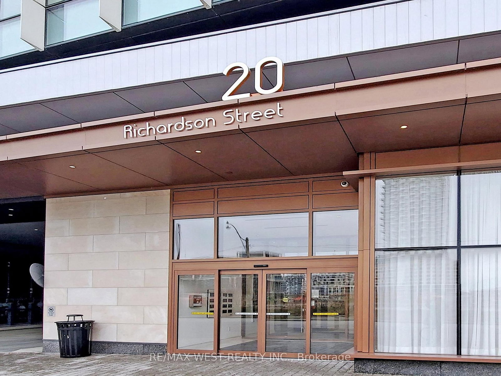 3506-20 Richardson St, Toronto — 2