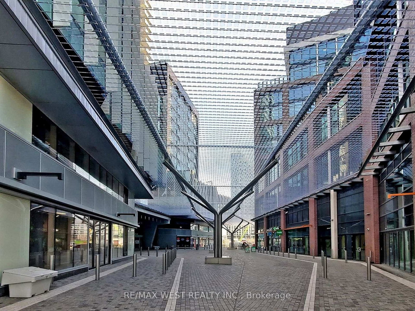 3506-20 Richardson St, Toronto — 3