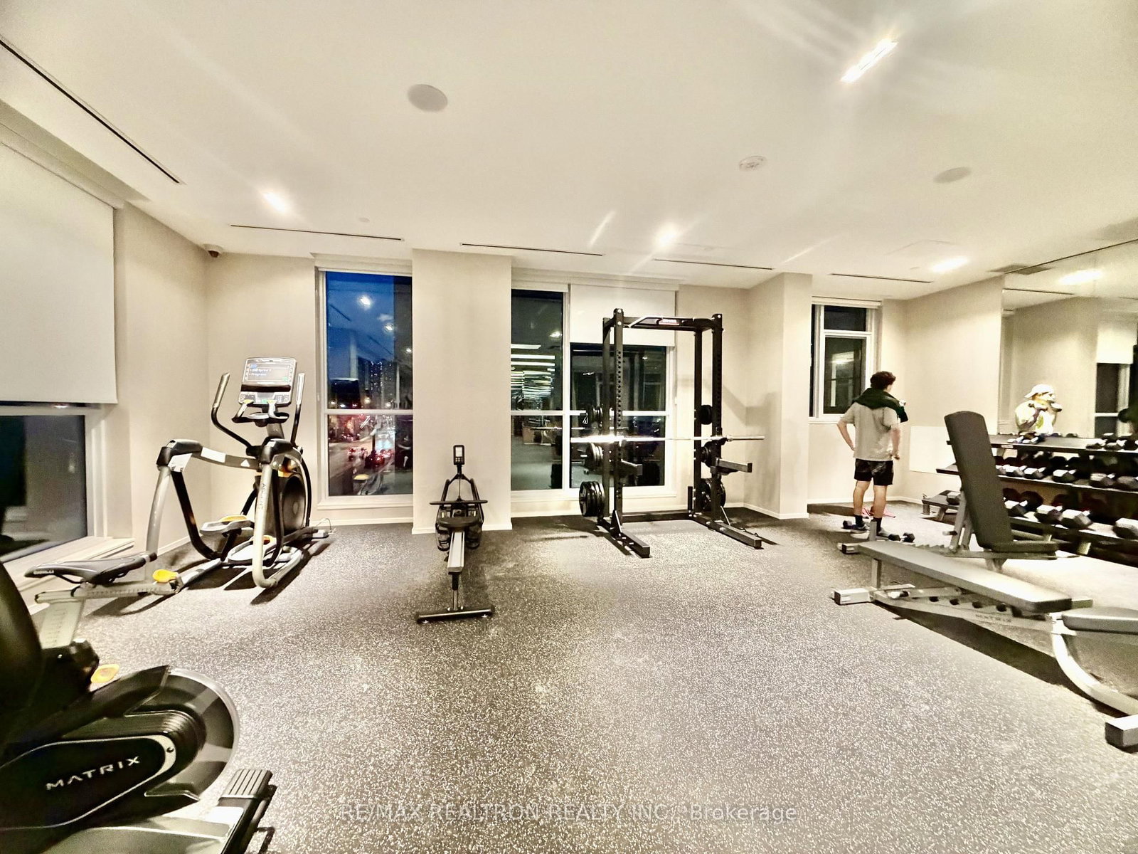 216-10 Oak St, Toronto — 18