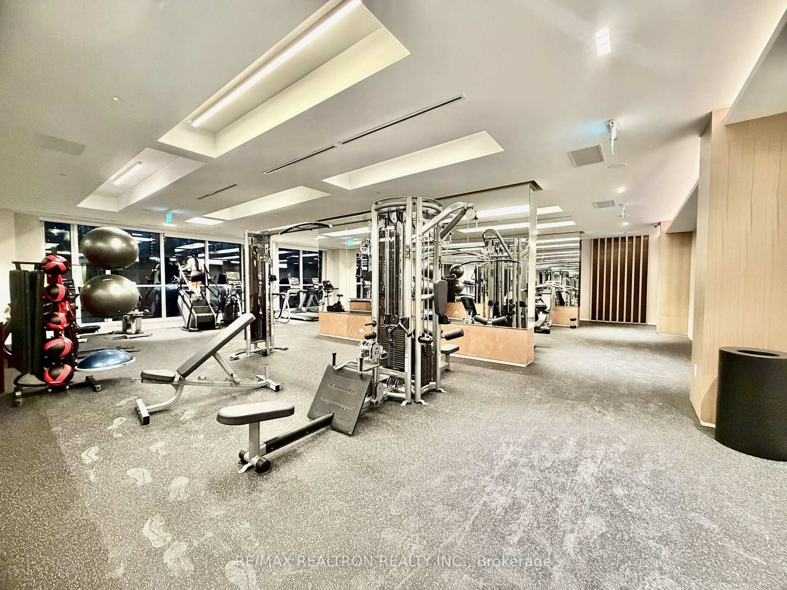 216-10 Oak St, Toronto — 20