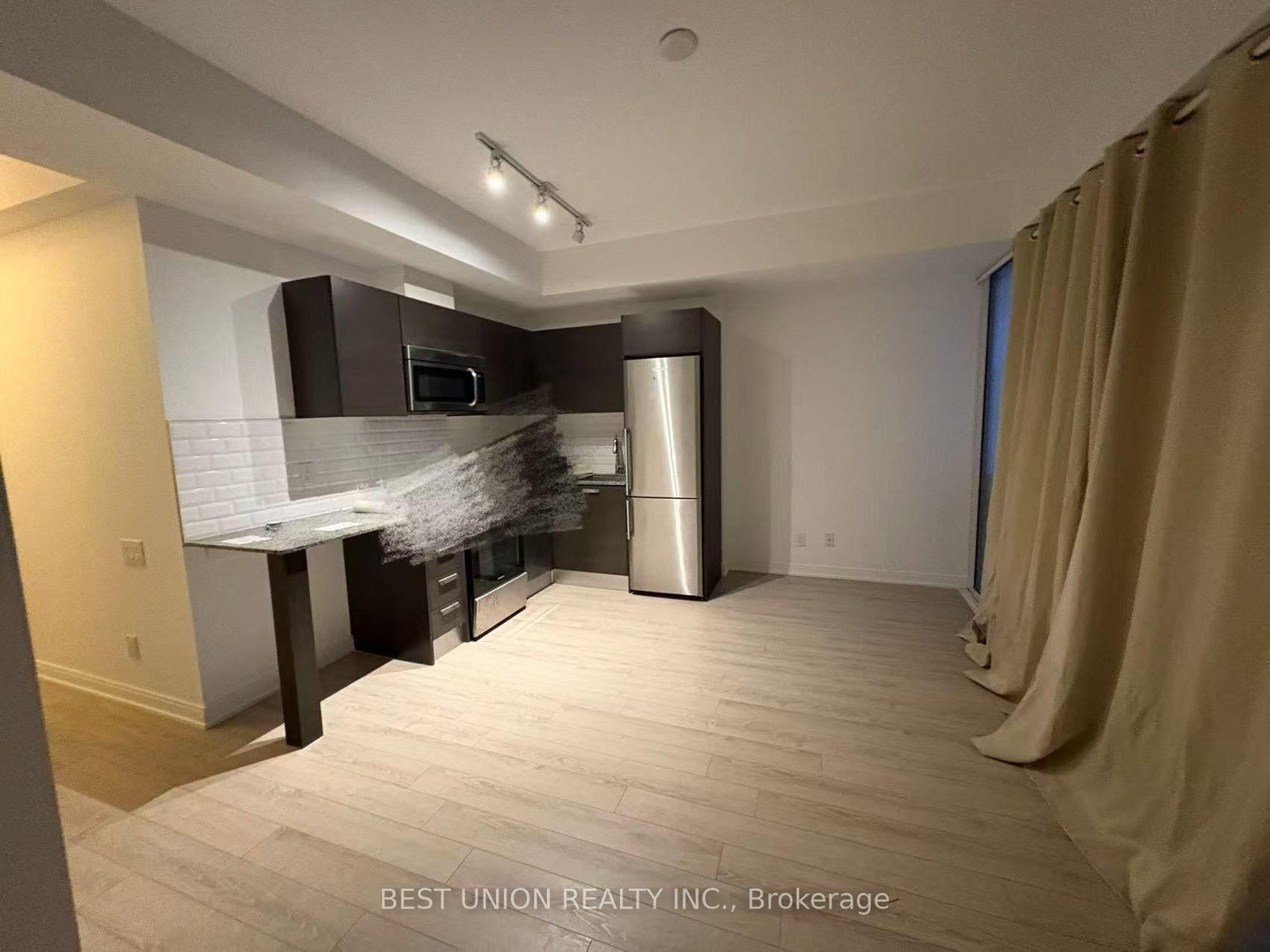 2106-42 CHARLES St, Toronto — 2