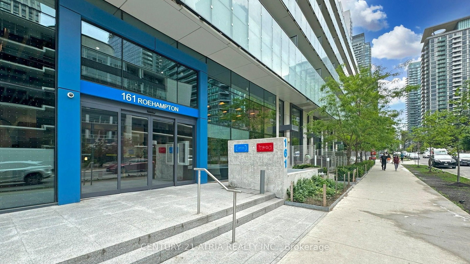 1804-161 Roehampton Ave, Toronto — 2