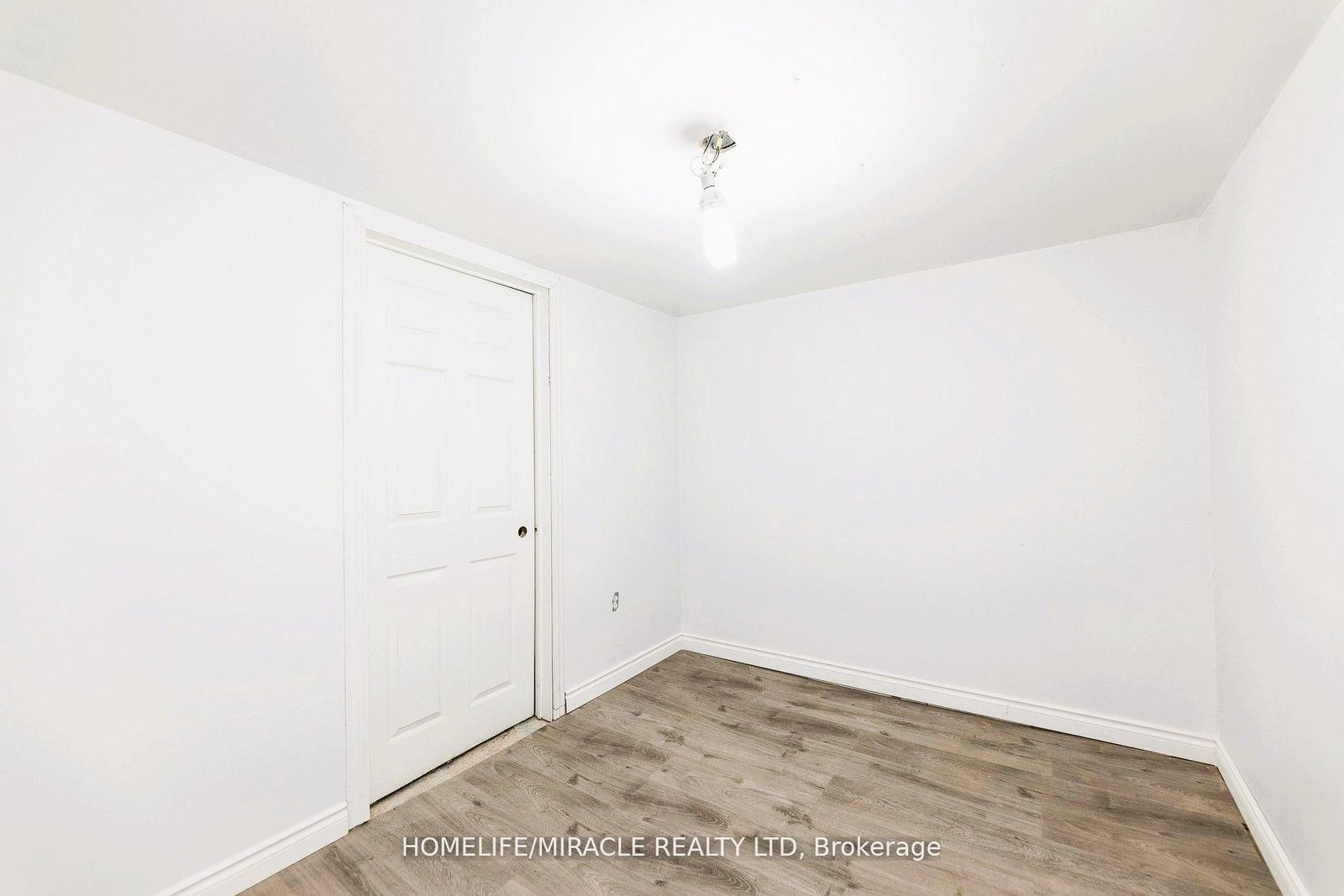 BSMT-1251 Warden Ave, Toronto — 2