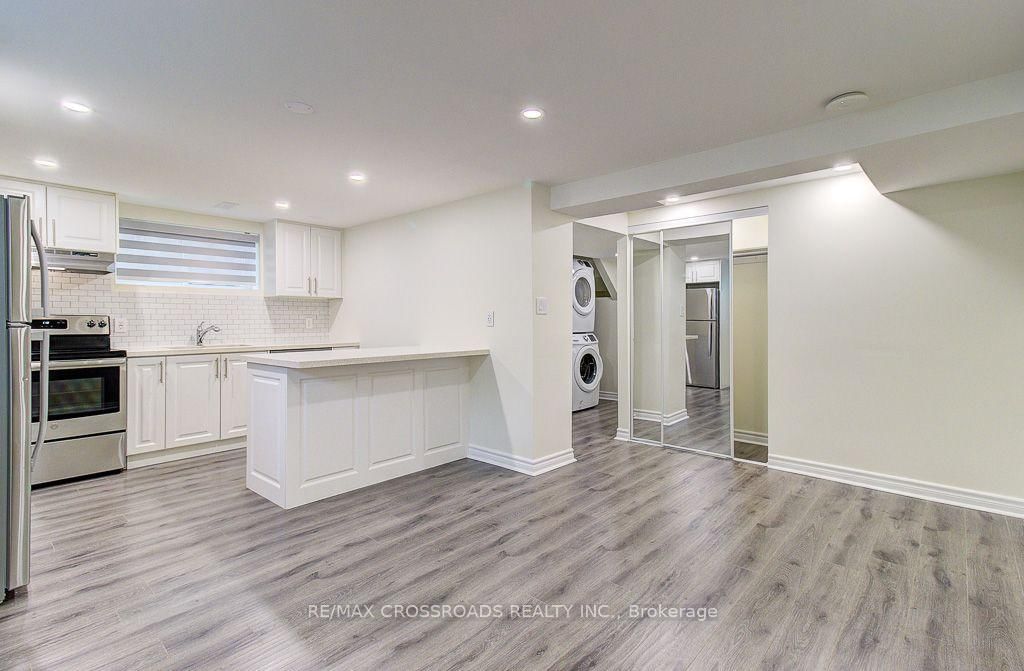 55 Gondola Cres, Toronto — 20