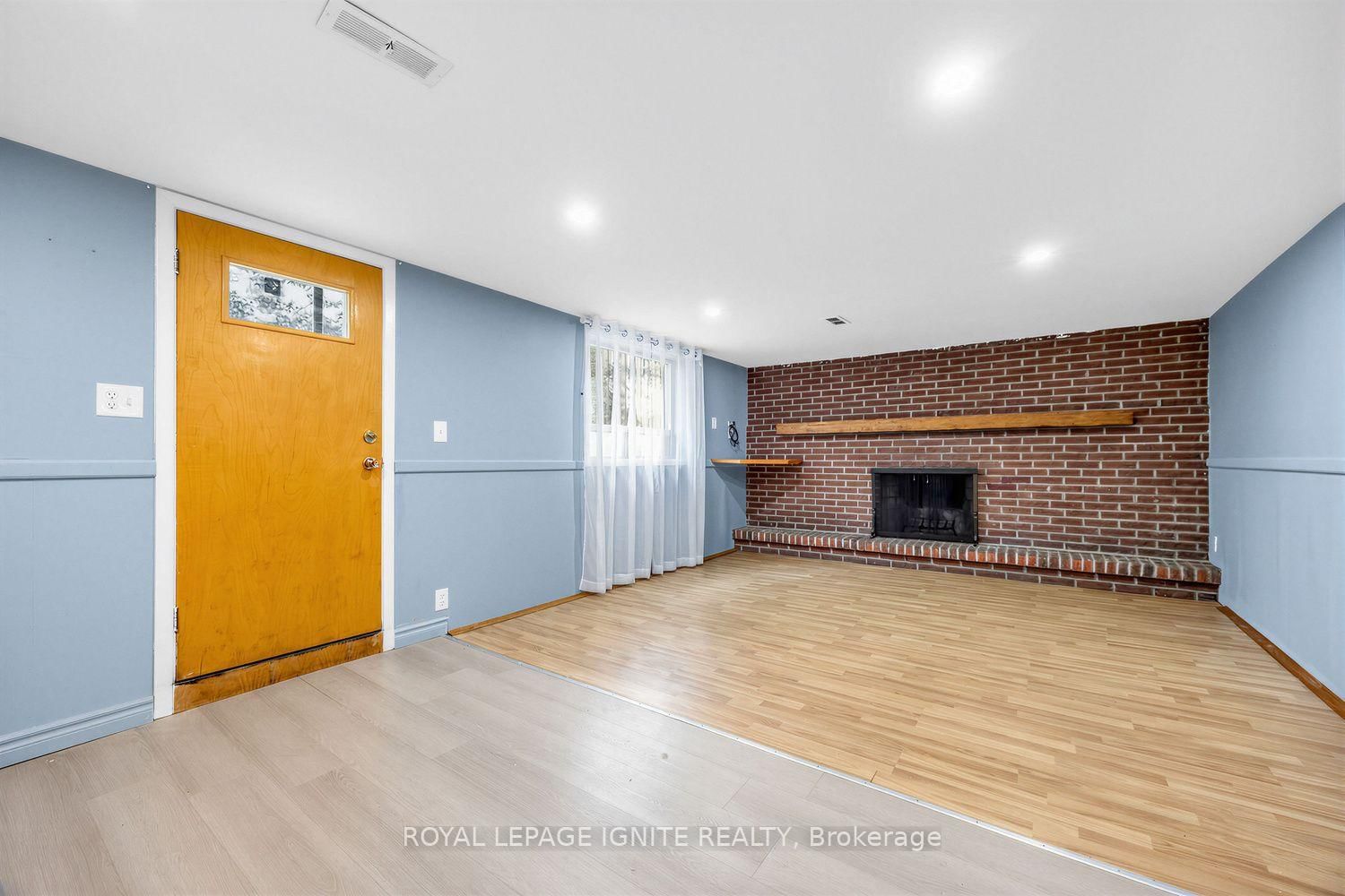 Bsmt-61 Jarwick Dr, Toronto — 7