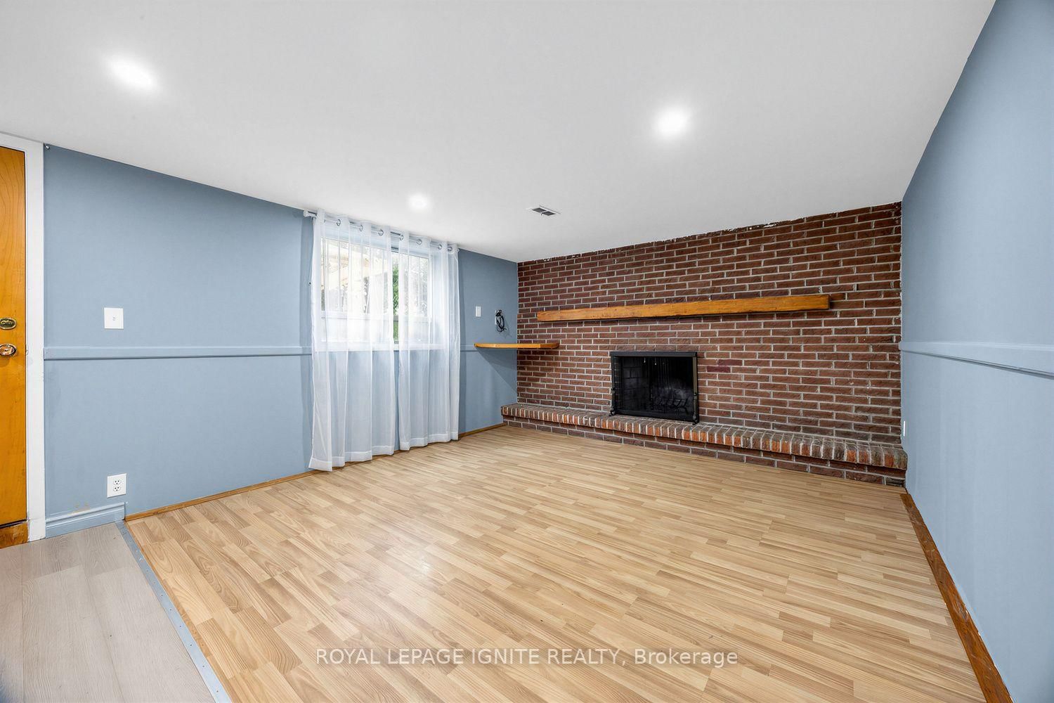 Bsmt-61 Jarwick Dr, Toronto — 8