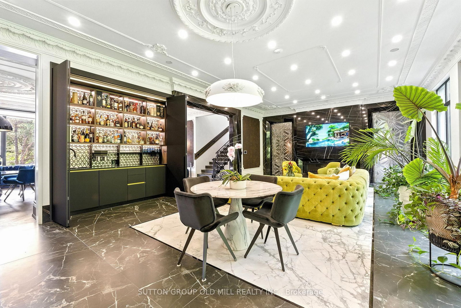 10 Hillavon Dr, Toronto — 13