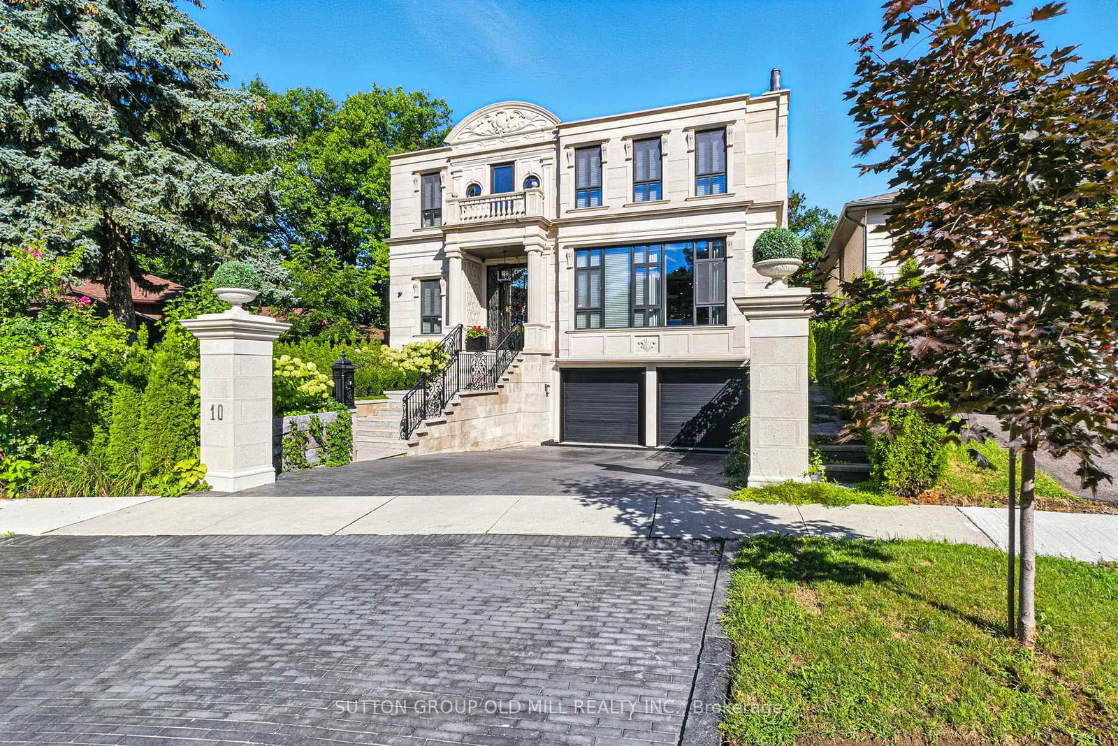 10 Hillavon Dr, Toronto — 2