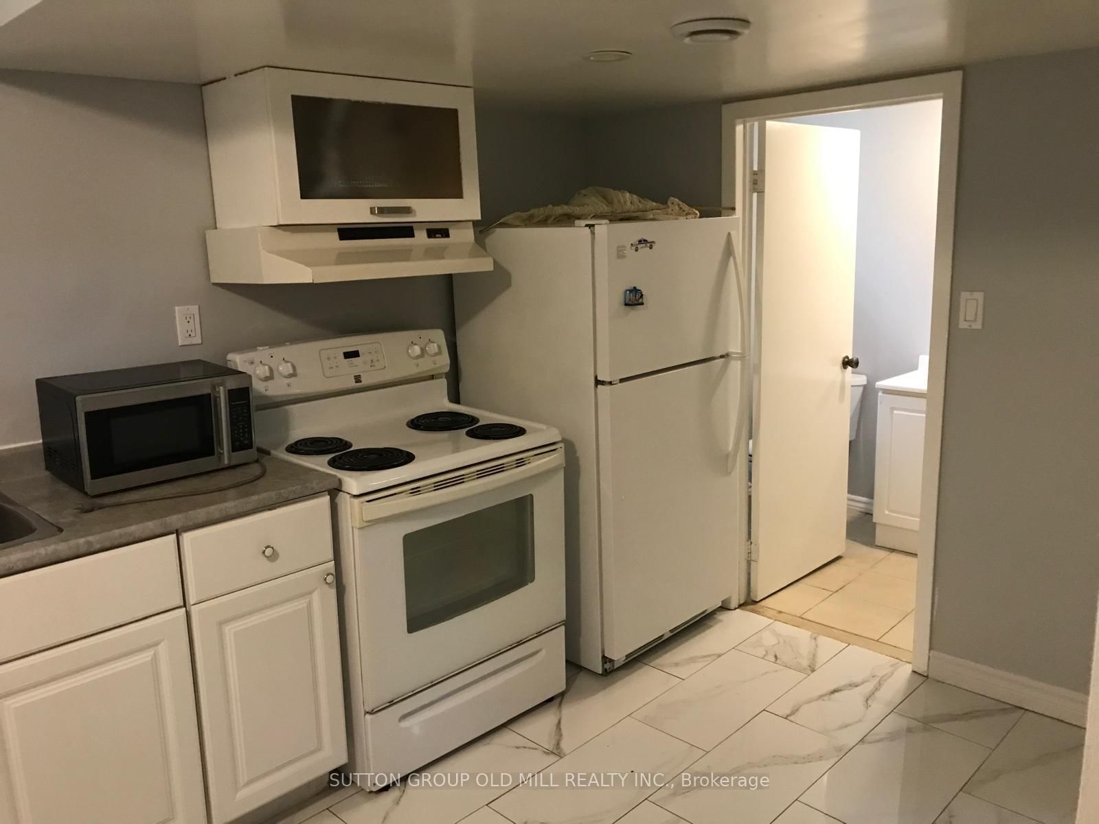 64-1563 Albion Rd, Toronto — 3